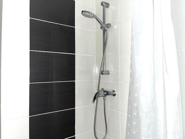 Apartamento Studio - Disney-Paris Gare 2Min Bussy-Saint-Georges Exterior foto